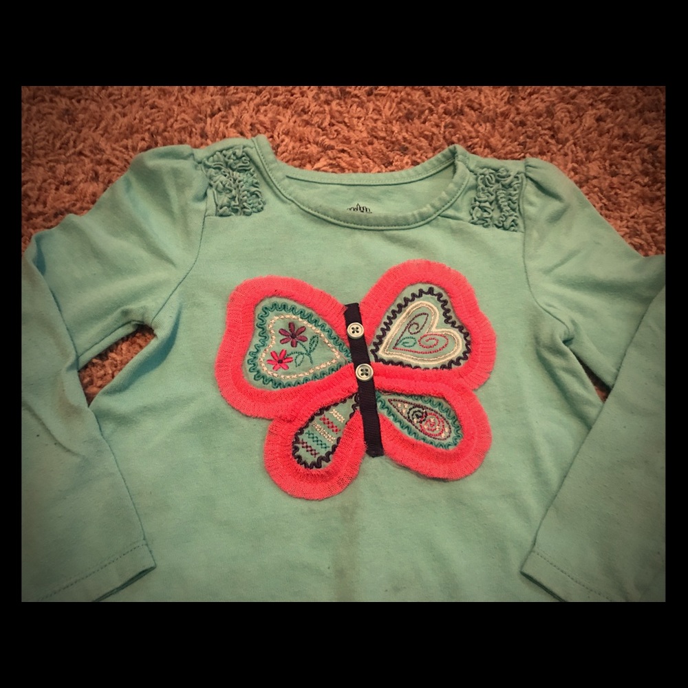 Shirt and Leggings